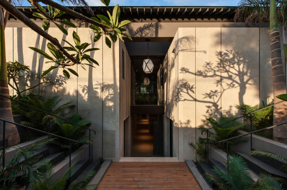the-b-house-01.jpg