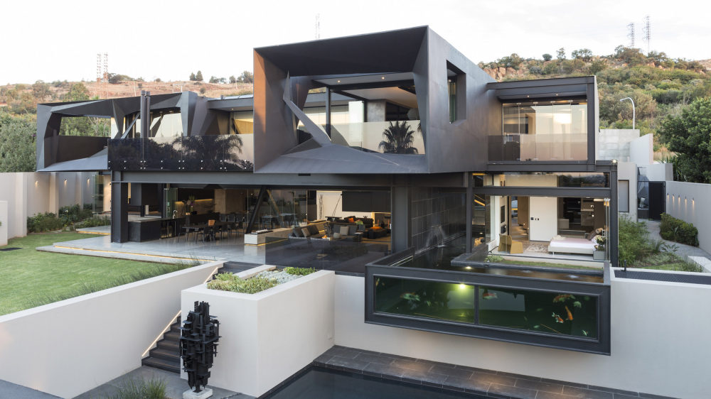 kloof-road-masterpiece-house-in-johannesburg-by-nico-van-der-meulen-architects-01.jpg