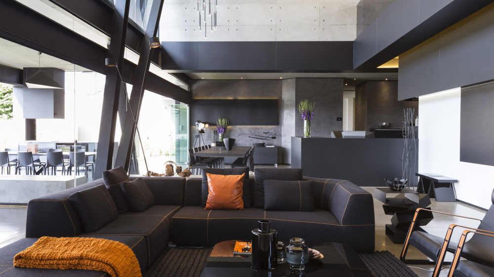 kloof-road-masterpiece-house-in-johannesburg-by-nico-van-der-meulen-architects-01.jpg