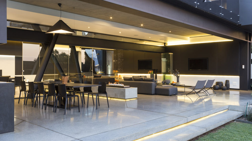 kloof-road-masterpiece-house-in-johannesburg-by-nico-van-der-meulen-architects-01.jpg