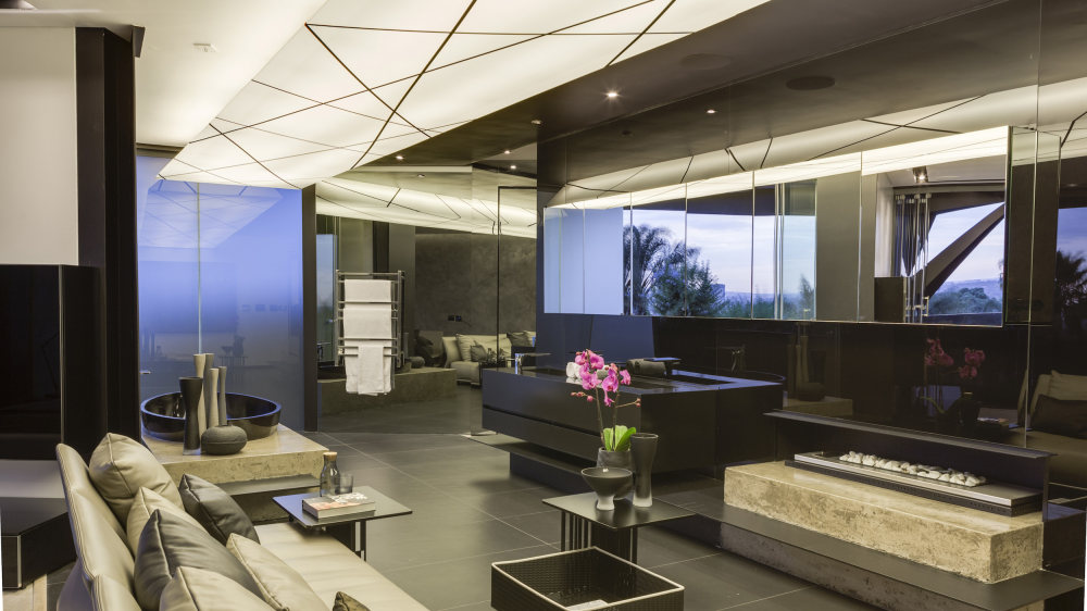 kloof-road-masterpiece-house-in-johannesburg-by-nico-van-der-meulen-architects-01.jpg