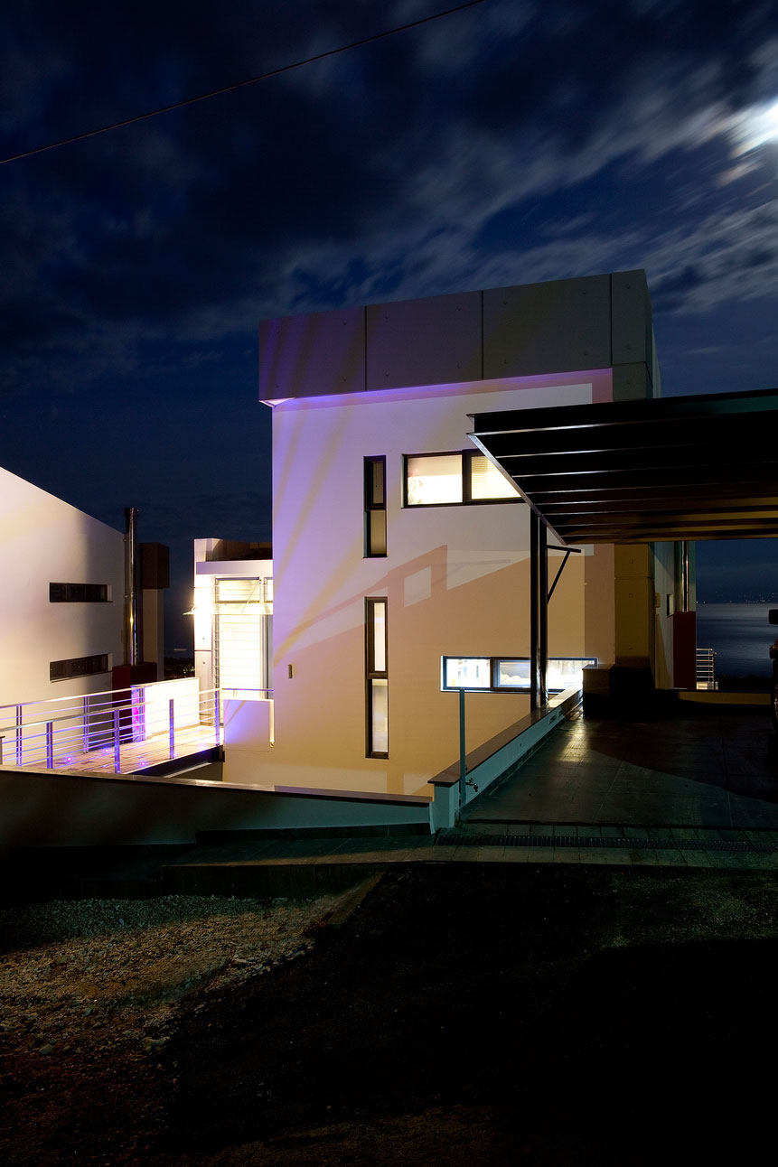 six-contemporary-houses-cluster-creative-architecture-studio-01.jpg