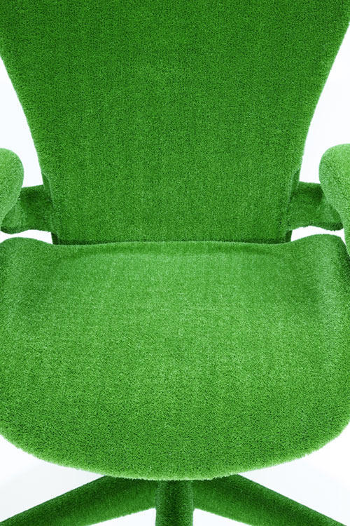 astroturf-aeron-chair-1.jpg