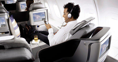 rushi_Lufthansa-Business-Class-Seat-and-Cabin-by-PearsonLloyd-1.jpg