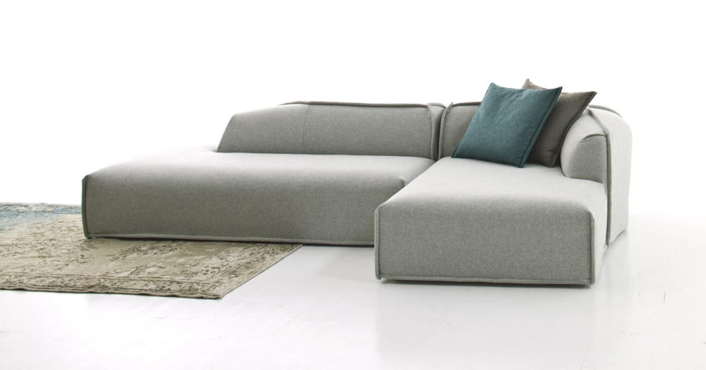 Massas-sofa-system-Moroso-1.jpg