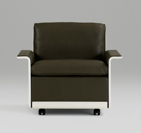 rushi_Dieter-Rams-620-Chair-Programme-relaunched-by-Vitsœ_1a.jpg