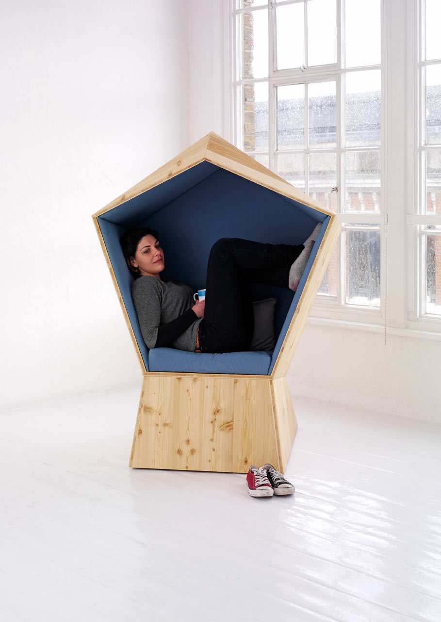 quiet-call-coworking-furniture-yilt.jpg