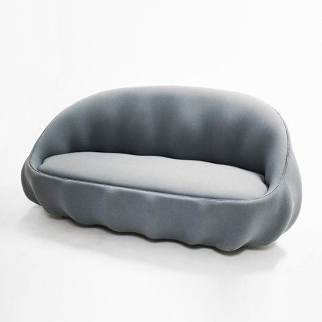 Coquille-sofa-by-Markus-Johansson_rushi_1sq.jpg