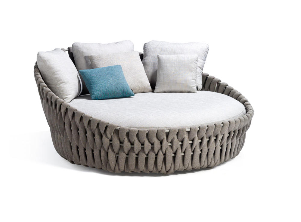 Tosca-Outdoor-Monica-Armani-Tribu-1.jpg
