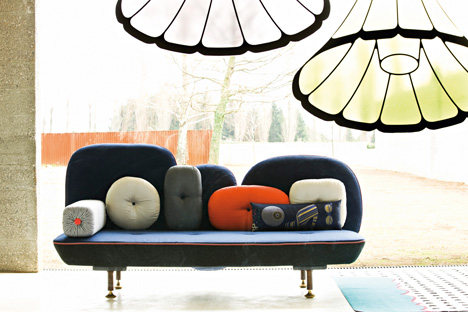 My-Beautiful-Backside-sofa-by-Doshi-Levien-for-Moroso_rushi_06.jpg