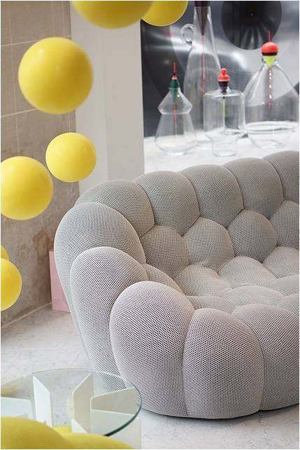 Bubble-Sofa-by-Sacha-Lakic-stylish-colourful-and-netpletely-handmade-www.rushi.-net-9.jpg