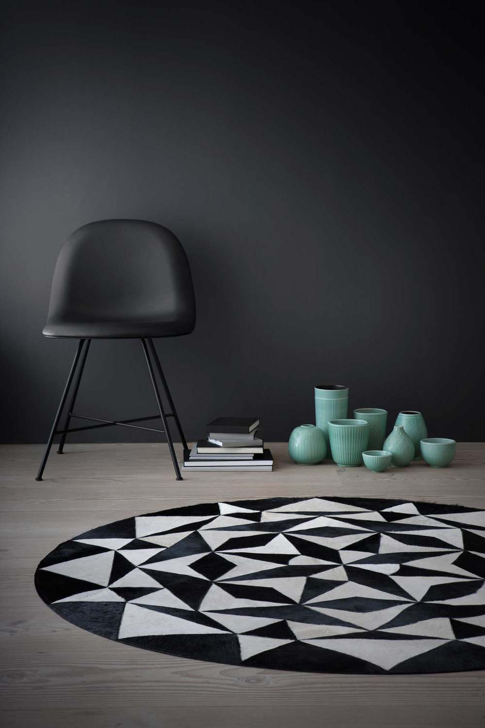 cloak-rugs-brilliant-rushi-02.jpg