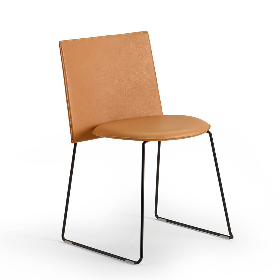 25-furniture-lighting-designs-from-salone-del-mobile-2016-h-horse-nendo-kartell-akihiro-yoshida-milan-2016_rushi_1568_7.jpg