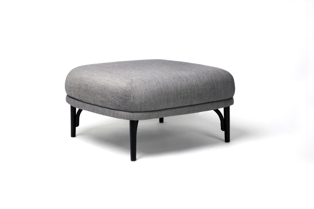 GTV_Targa-sofa-lounge-pouf_design-GamFratesi.jpg