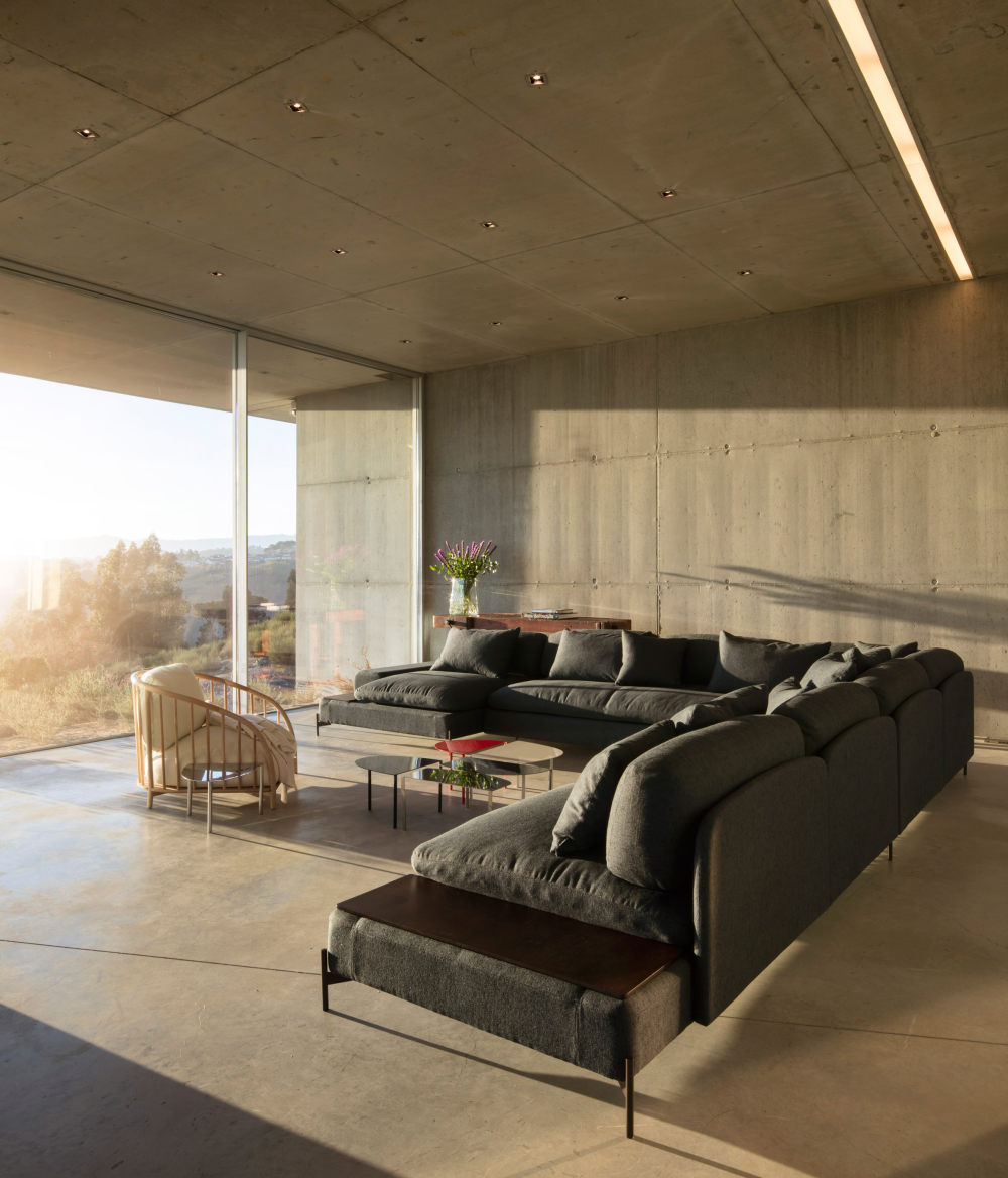 claesson-koivisto-rune-collection-dux-furniture-design_rushi_hero.jpg
