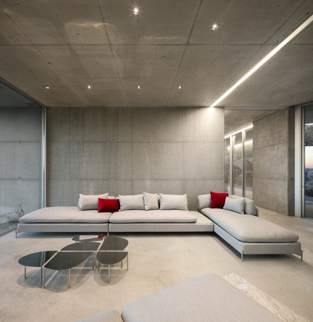 claesson-koivisto-rune-collection-dux-furniture-design_rushi_hero.jpg