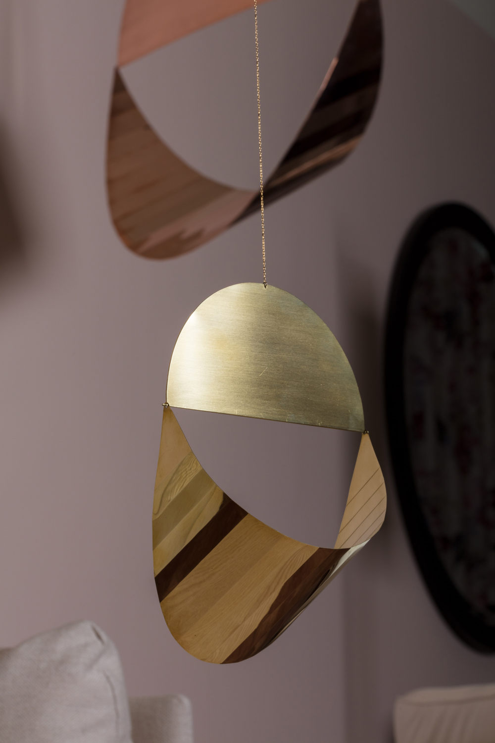 outlines-exhibition-future-perfect-brooklyn-new-york-city-nycxdesign-leliani-zahn-de-la-espada-karl-lighting-furniture-design-interior_rushi_sq3.jpg