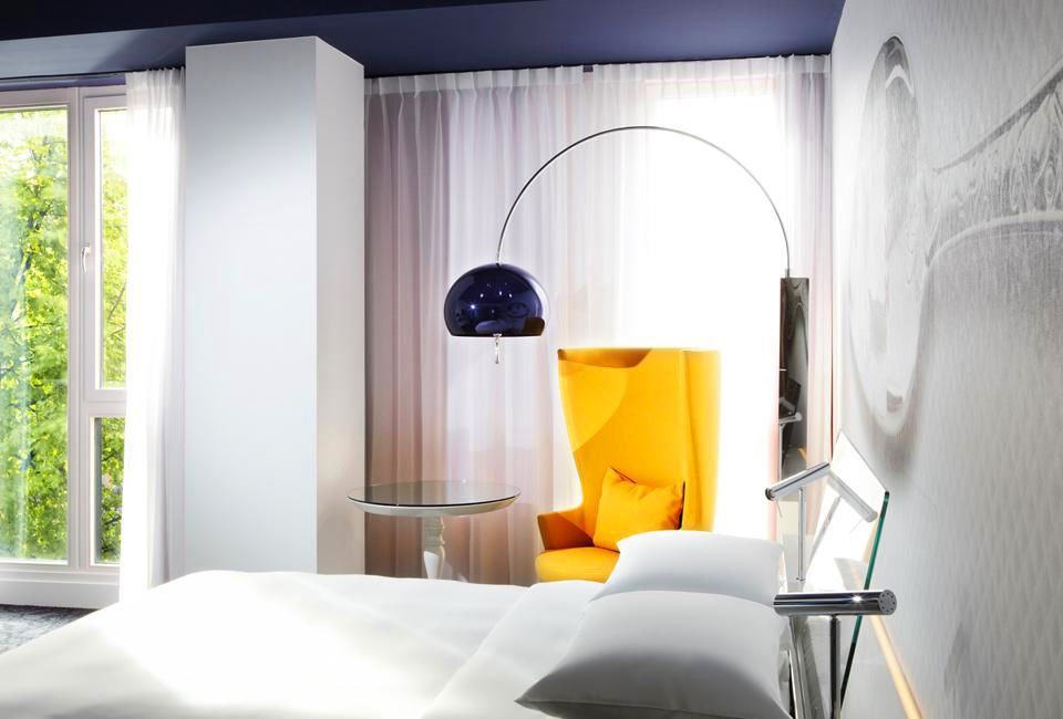 andaz-amsterdam-01-1.jpg