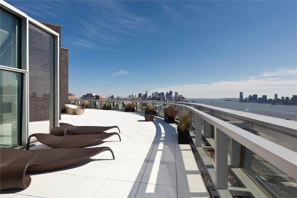 luxury-100-eleneth-avenue-penthouse-in-manhattan-01.jpg