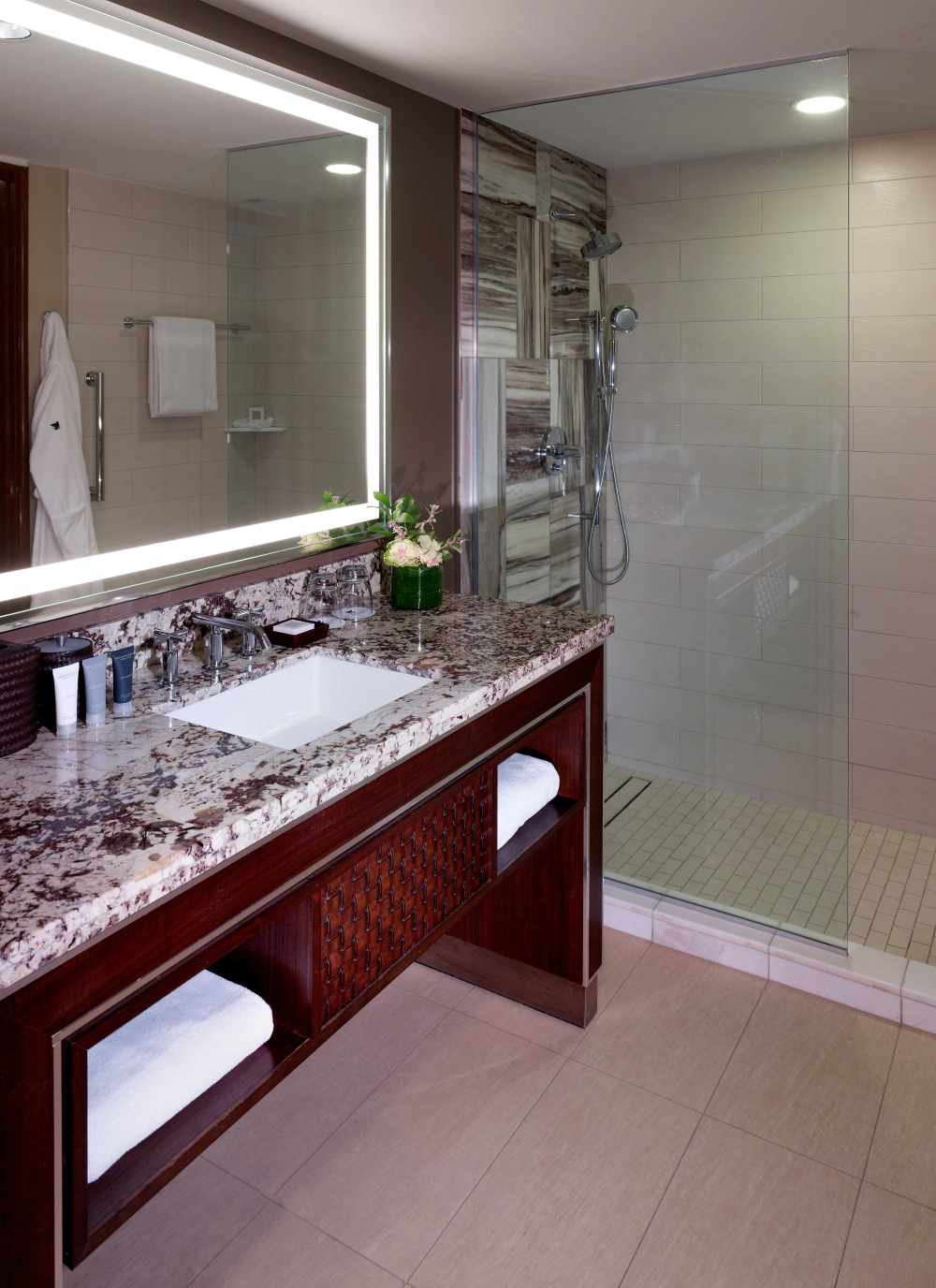 1425343360378jw_marriott_mexico_city_01_lobby.jpg