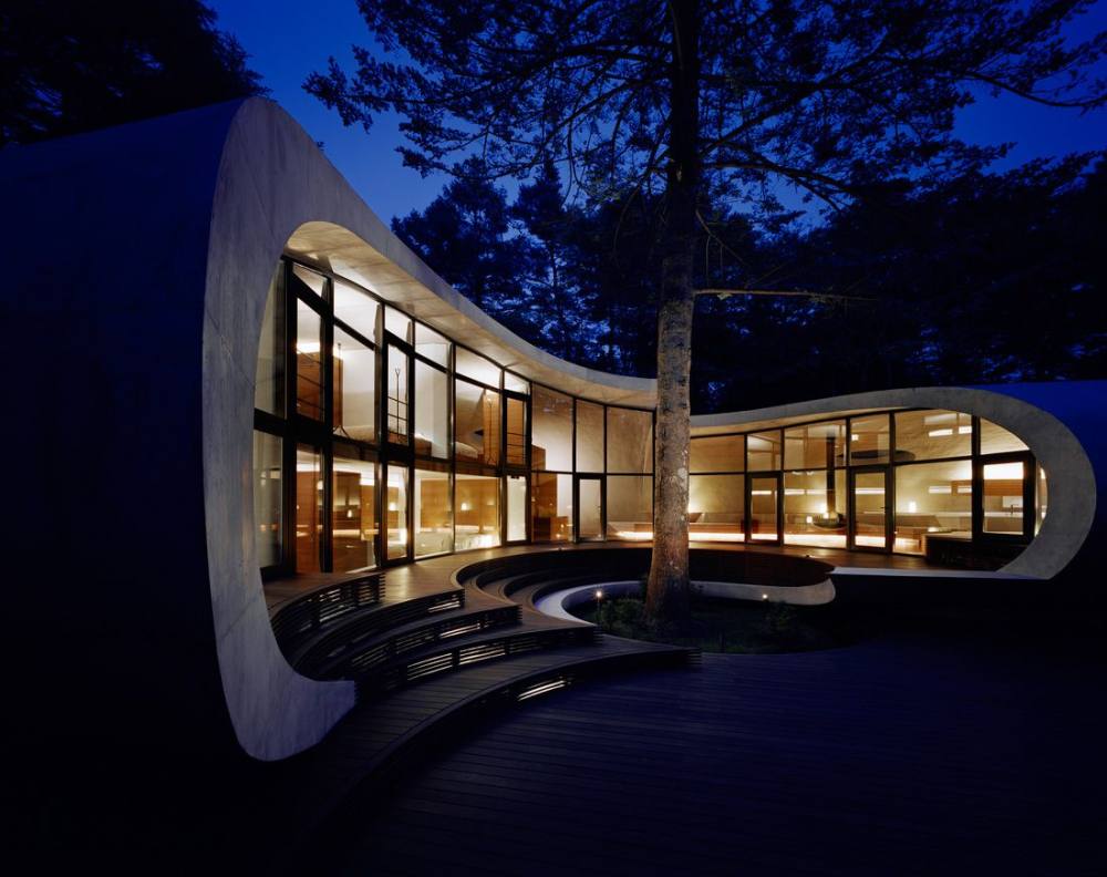ultramodern-shell-residence-1.jpg