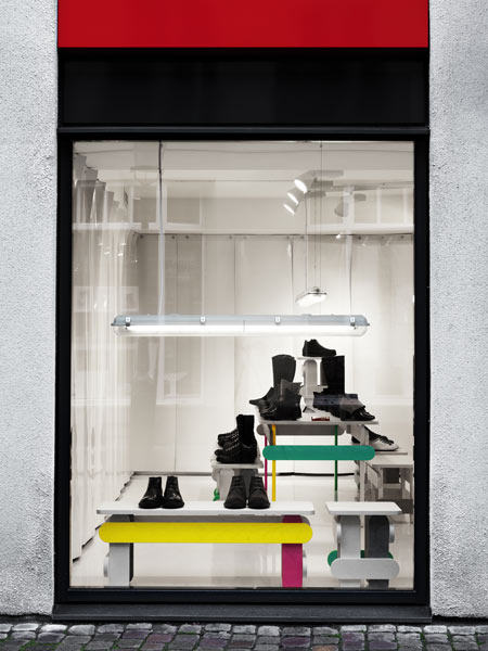 dzn_Camper-store-in-Malmo-by-TAF-3.jpg