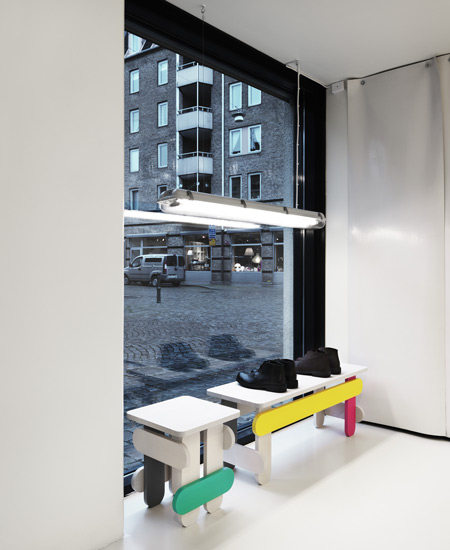 dzn_Camper-store-in-Malmo-by-TAF-3.jpg