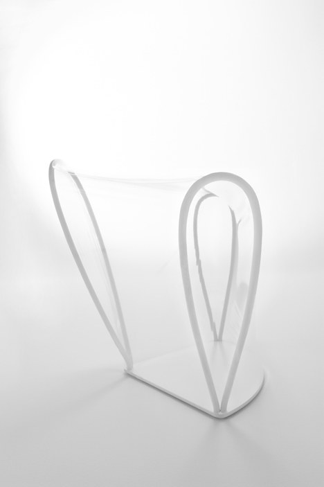 dzn_Transparent-Chair-by-Nendo-6.jpg