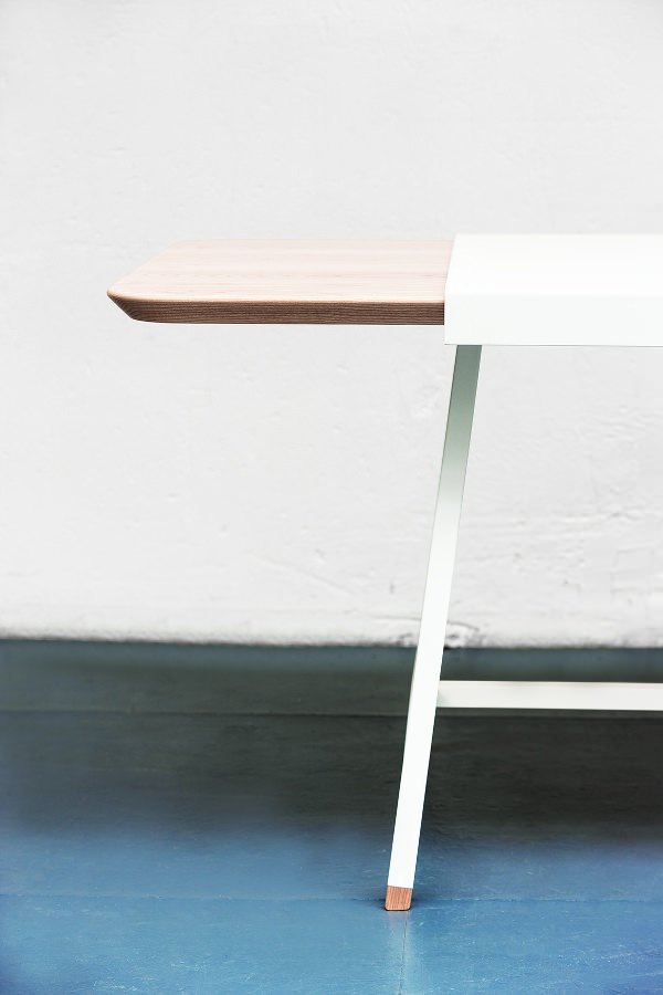 leibal_juddtable_trustindesign_1.jpg