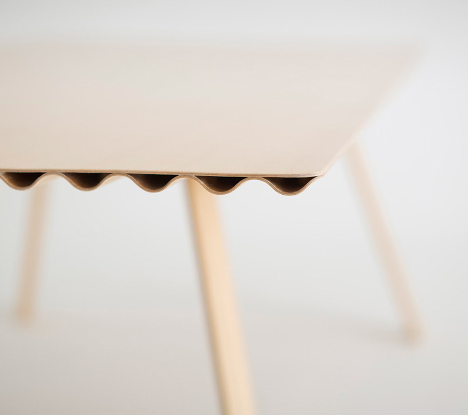 ripple-table-by-benjamin-hubert-gessato-gblog-5.jpg