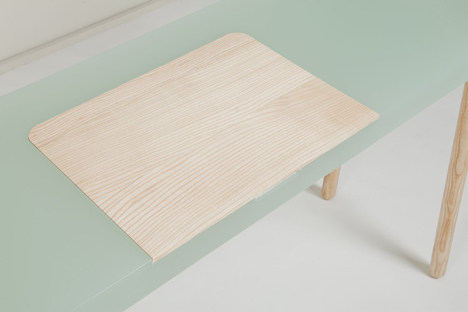 rushi_resin_tables_Roel-Huisman_sq_1.jpg