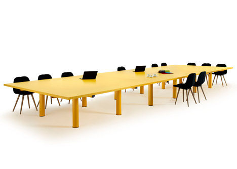 Claesson-Koivisto-Rune-unveils-Xtra-Large-modular-table-for-Offecct_rushi_2sq.jpg