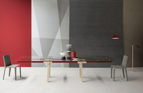 Tracks-Extendable-Table-by-Alain-Gilles-for-Bonaldo_rushi_sq.jpg