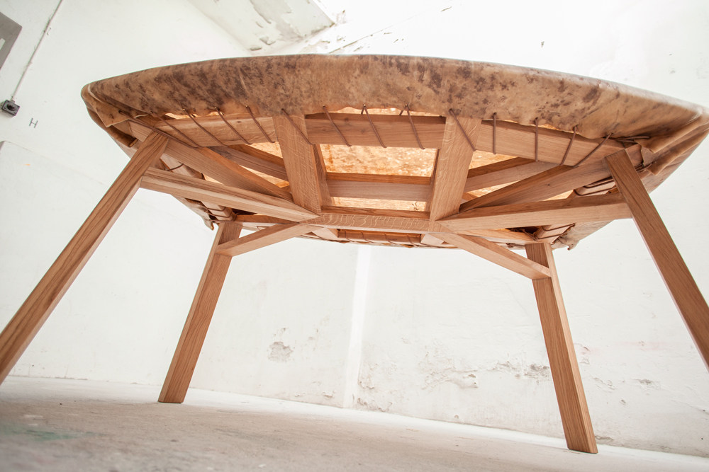 hide-table-by-eva-fly-6.jpg