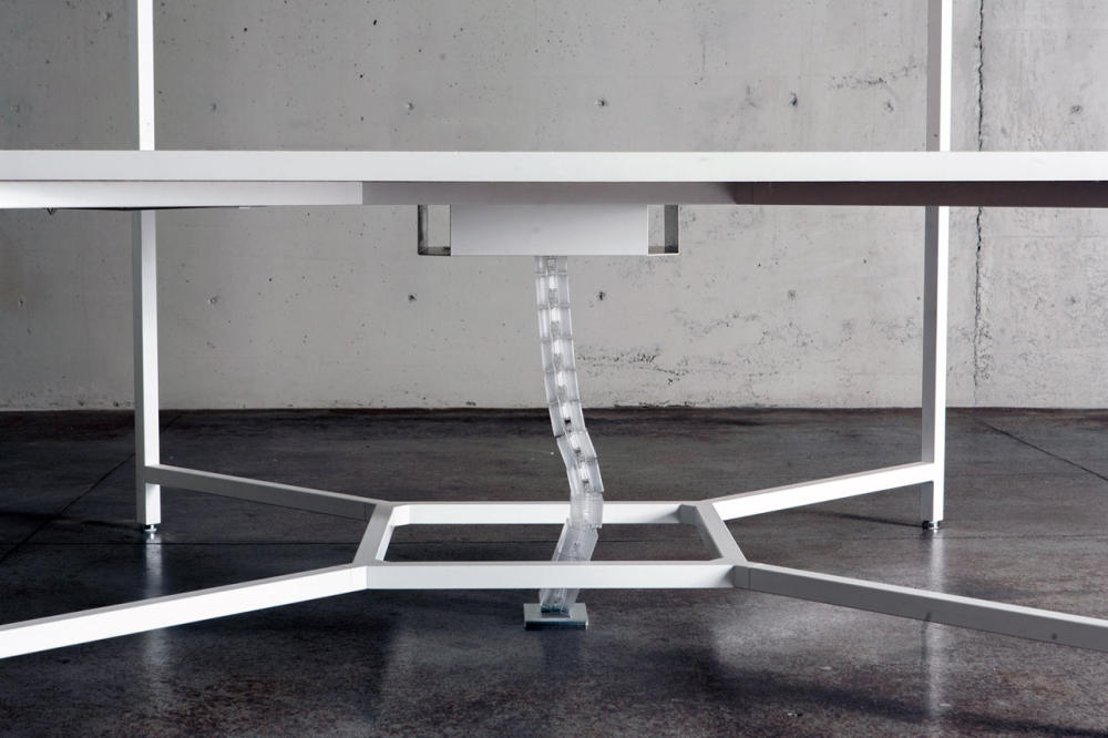 Fantoni-Hub-Modular-Desk-8.jpg