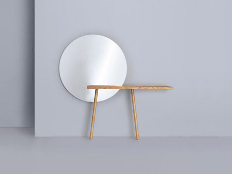 Carla_and_carlo_Dressing_Table_by_Florian_Schmid_rushi_sq.jpg