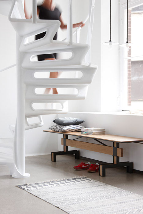 Blakeley_Table_by_Studio_Roderick_Vos_rushi_sq.jpg