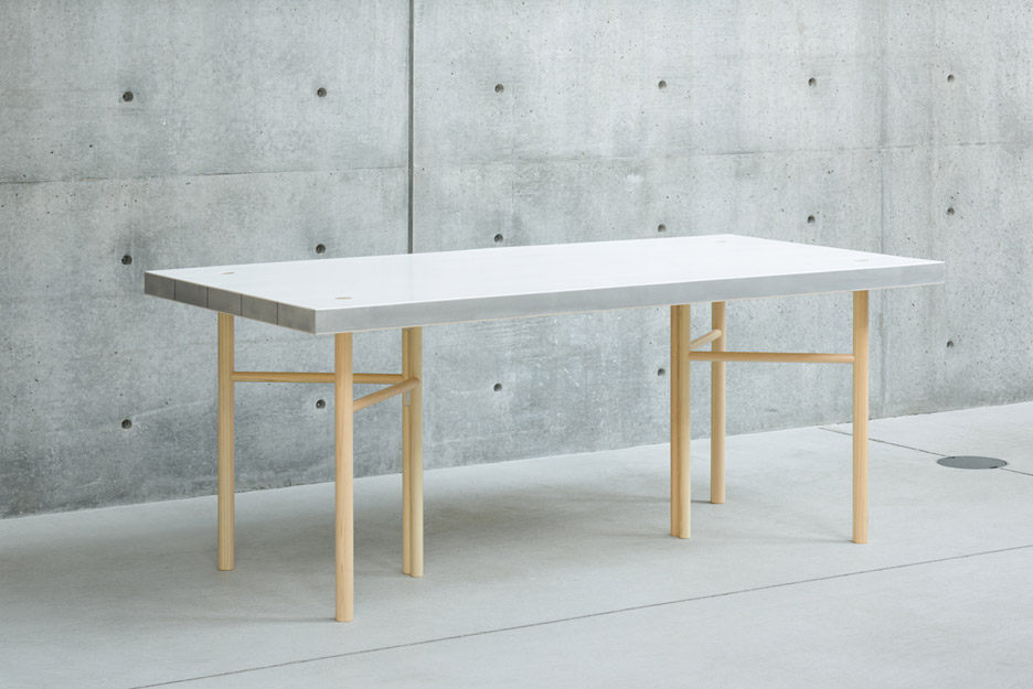 sponge-table-jo-nagasaka-design-furniture-tokyo-japan-takumi-ota_rushi_social_0.jpg