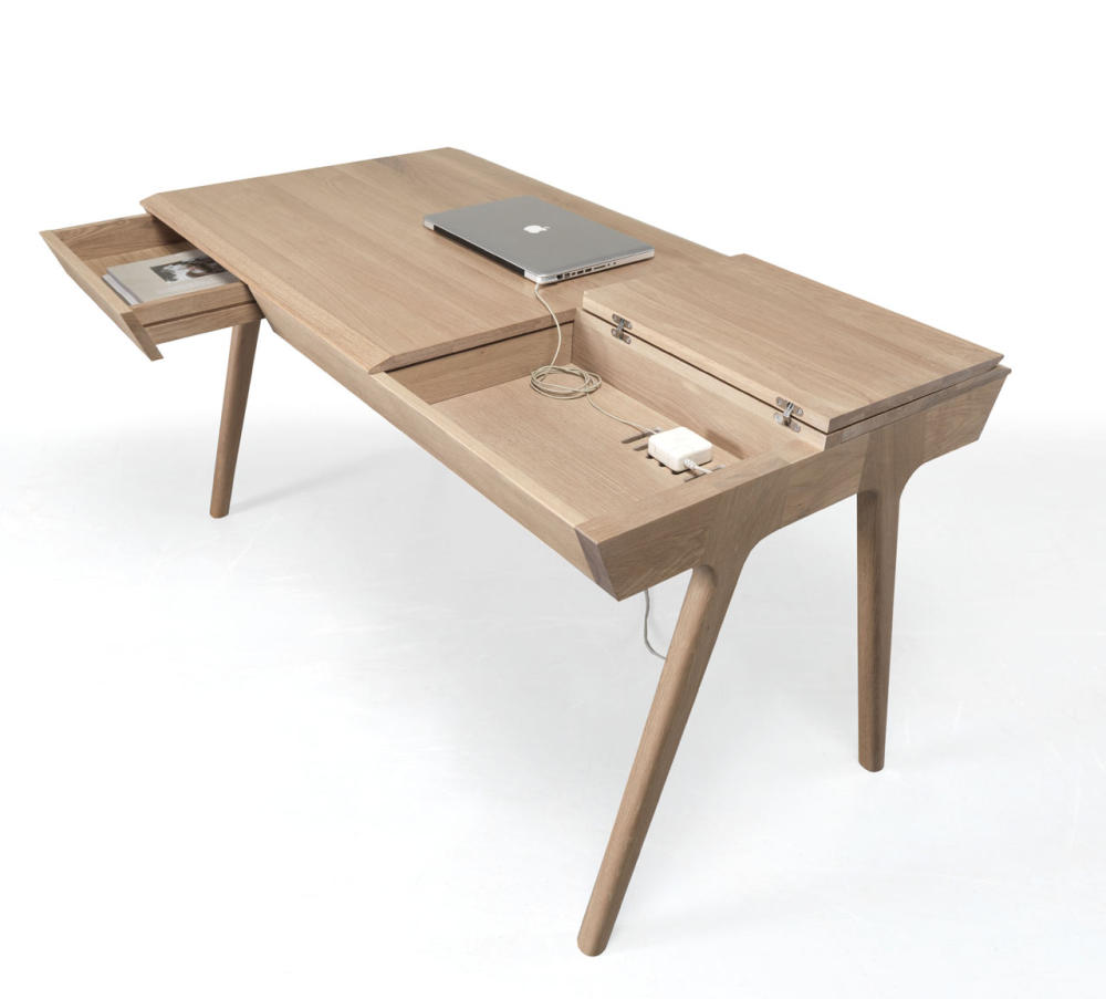 METIS-Desk-Goncalo-Campos-WEWOOD-1.jpg