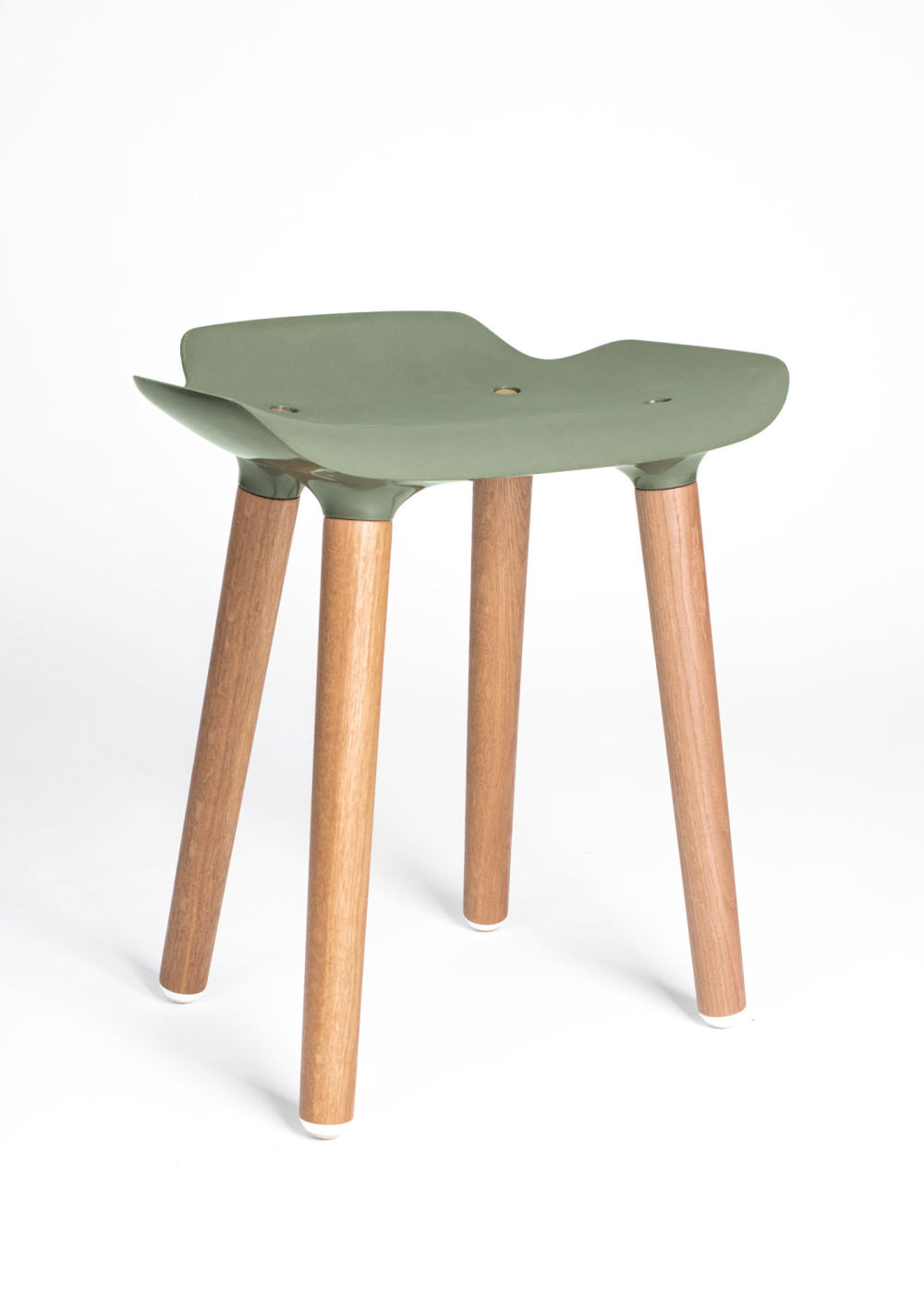 quinze-milans-pilot-stool-new-colors-for-the-popular-design-1.jpg