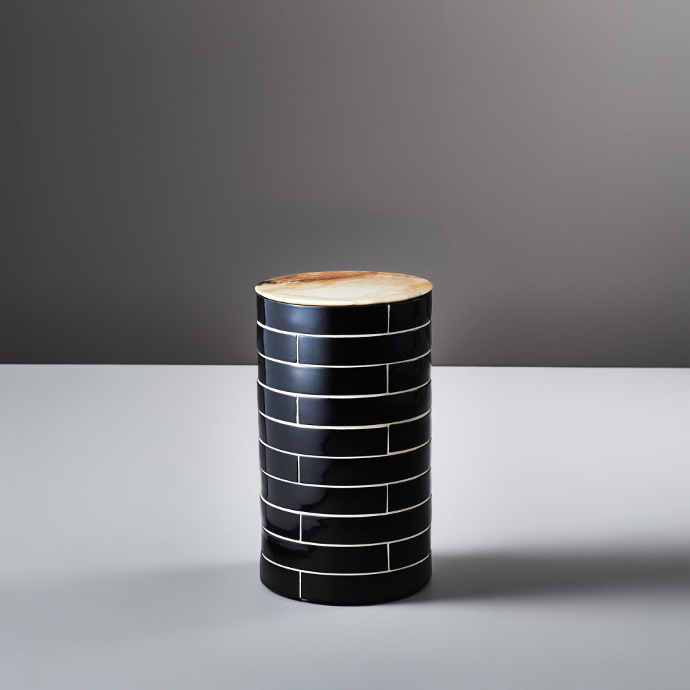 porcelain-bear-metro-coffee-table-rushi-02.jpg