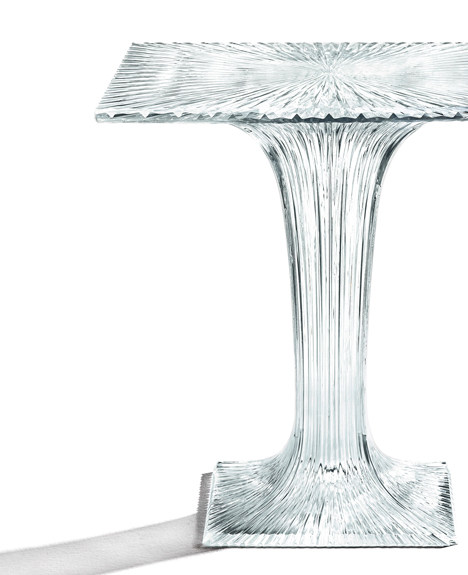 Kartell-Twinkle-by-Tokujin-Yoshioka_rushi_1sq.jpg