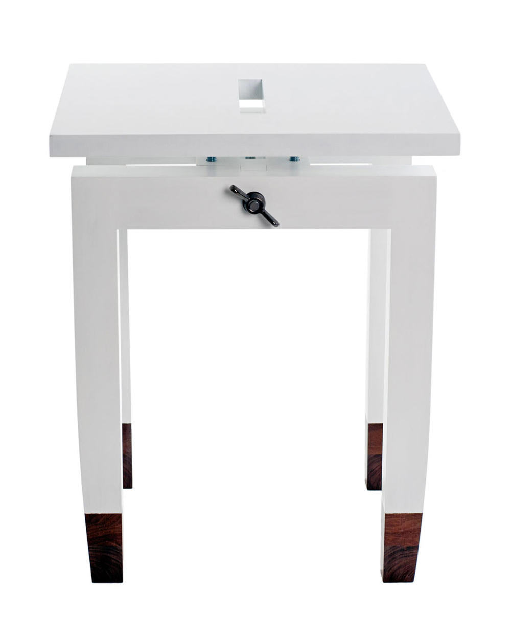 daniel-moyer-design-workshop-chic-table-series1.jpg