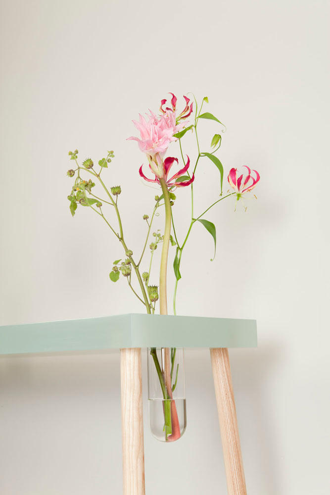 Roel-huisman-resin-tables-1.jpg