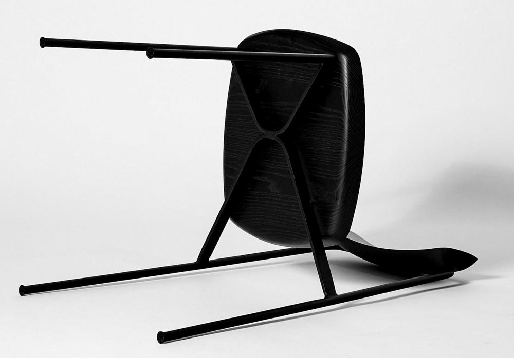 minimalist-chair-sia-3.jpg