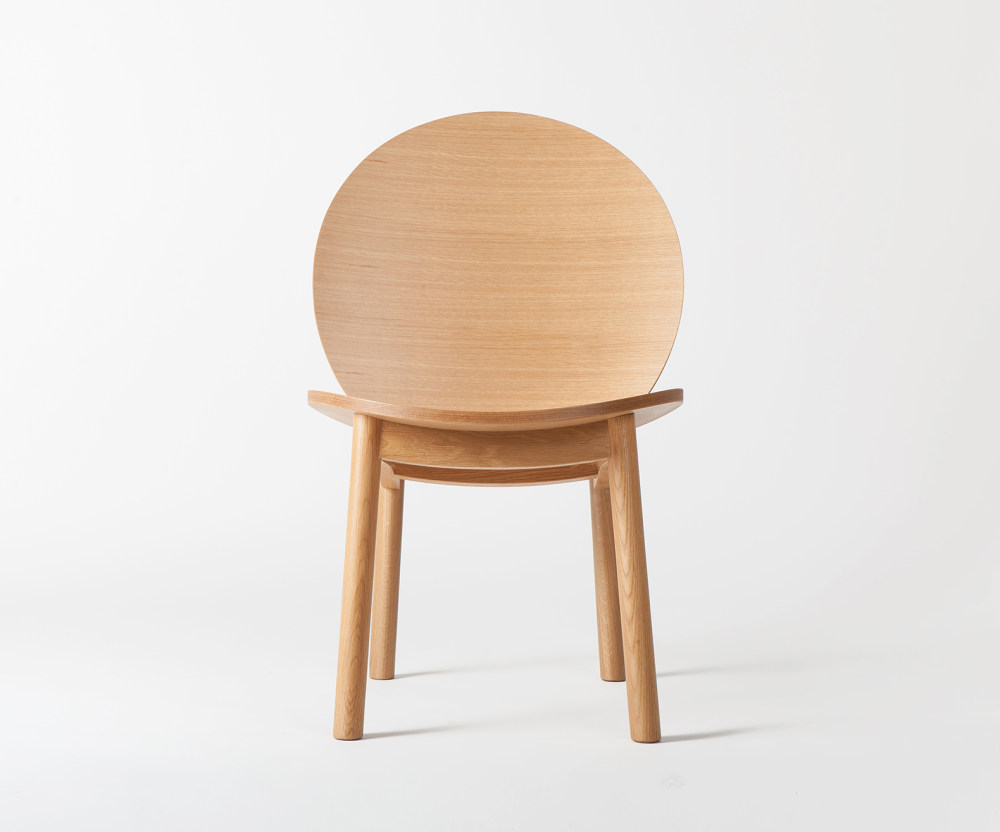 leibal_moon-chair_yong-jeong_5.jpg