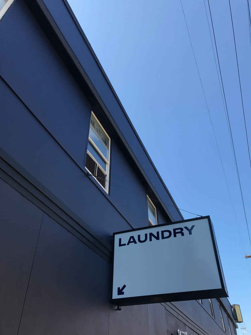 Laundre-laundromat-1.jpg