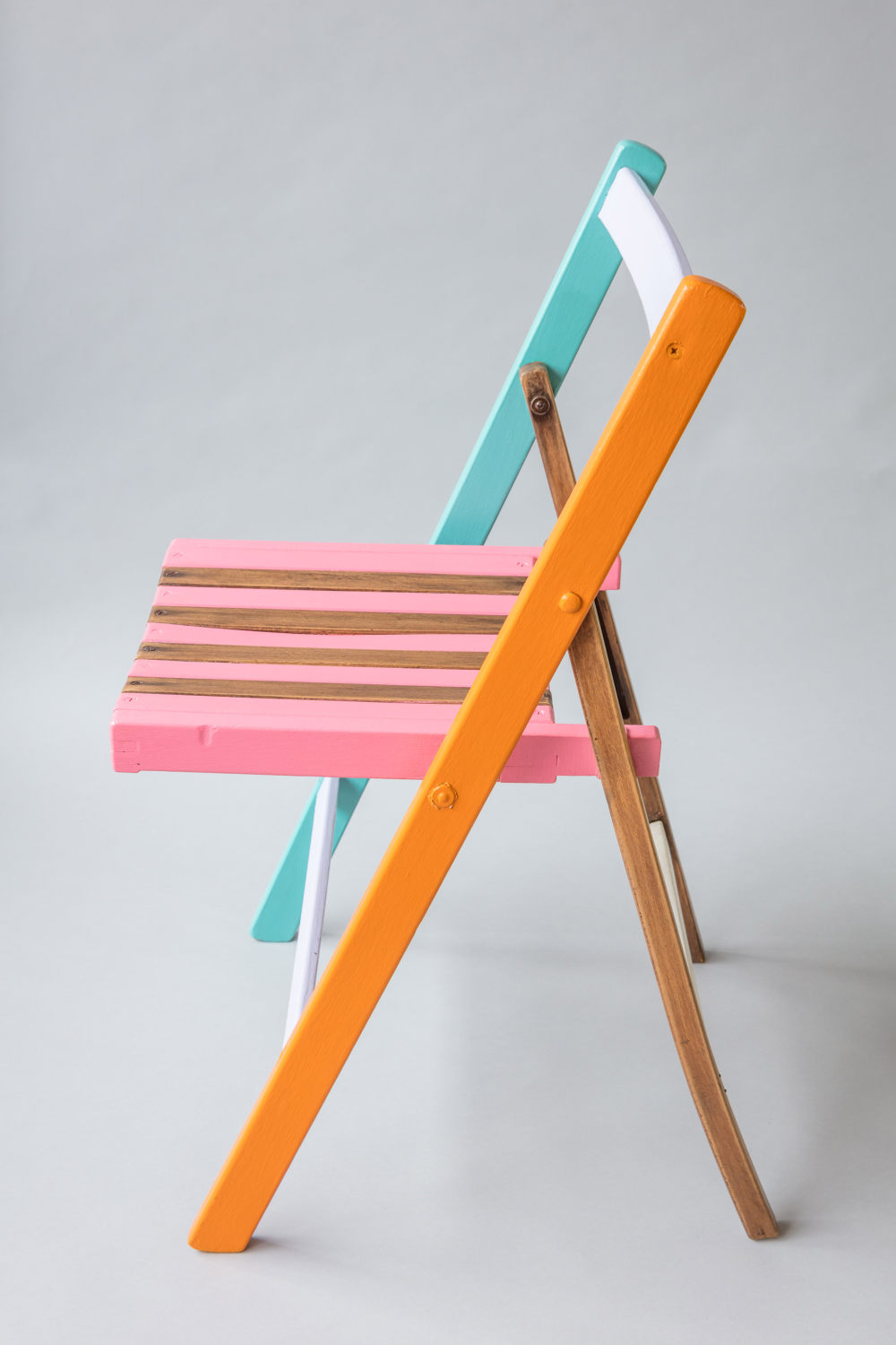 yinka-ilori-teams-up-with-restoration-station-to-create-a-range-of-colourful-chairs_rushi_hero1-1.jpg