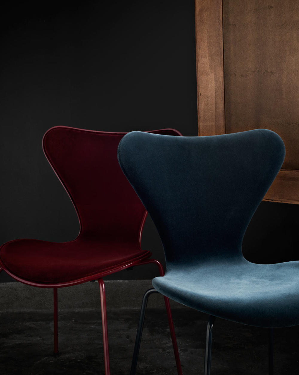 lala-Berlin-Fritz-Hansen-Velvet-Series7-chair-1.jpg