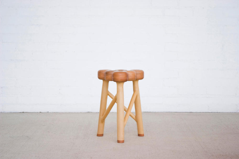 ringo-stool-Takaaki-Kamei-0.jpg